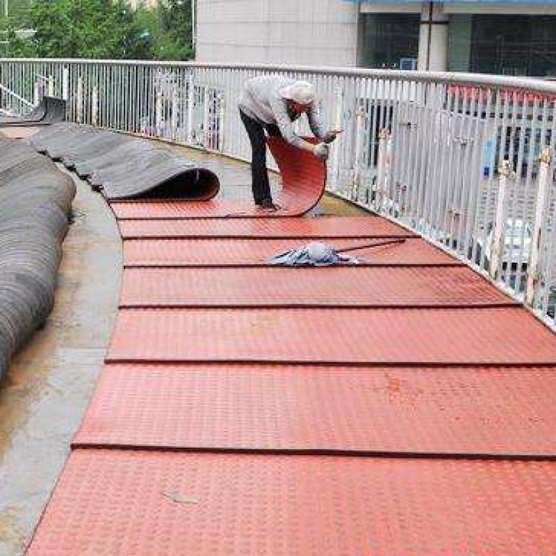 蘭州天橋防滑橡膠地面臺(tái)階